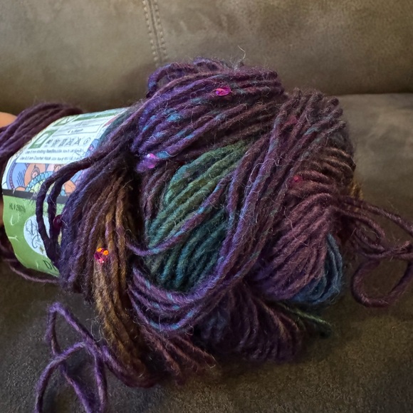 Yarn Bundle - Picture 15 of 15